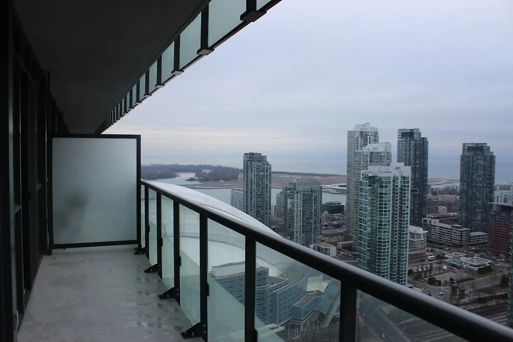 Atlas Suites - Cn Tower & Convention Centre Toronto 0*,