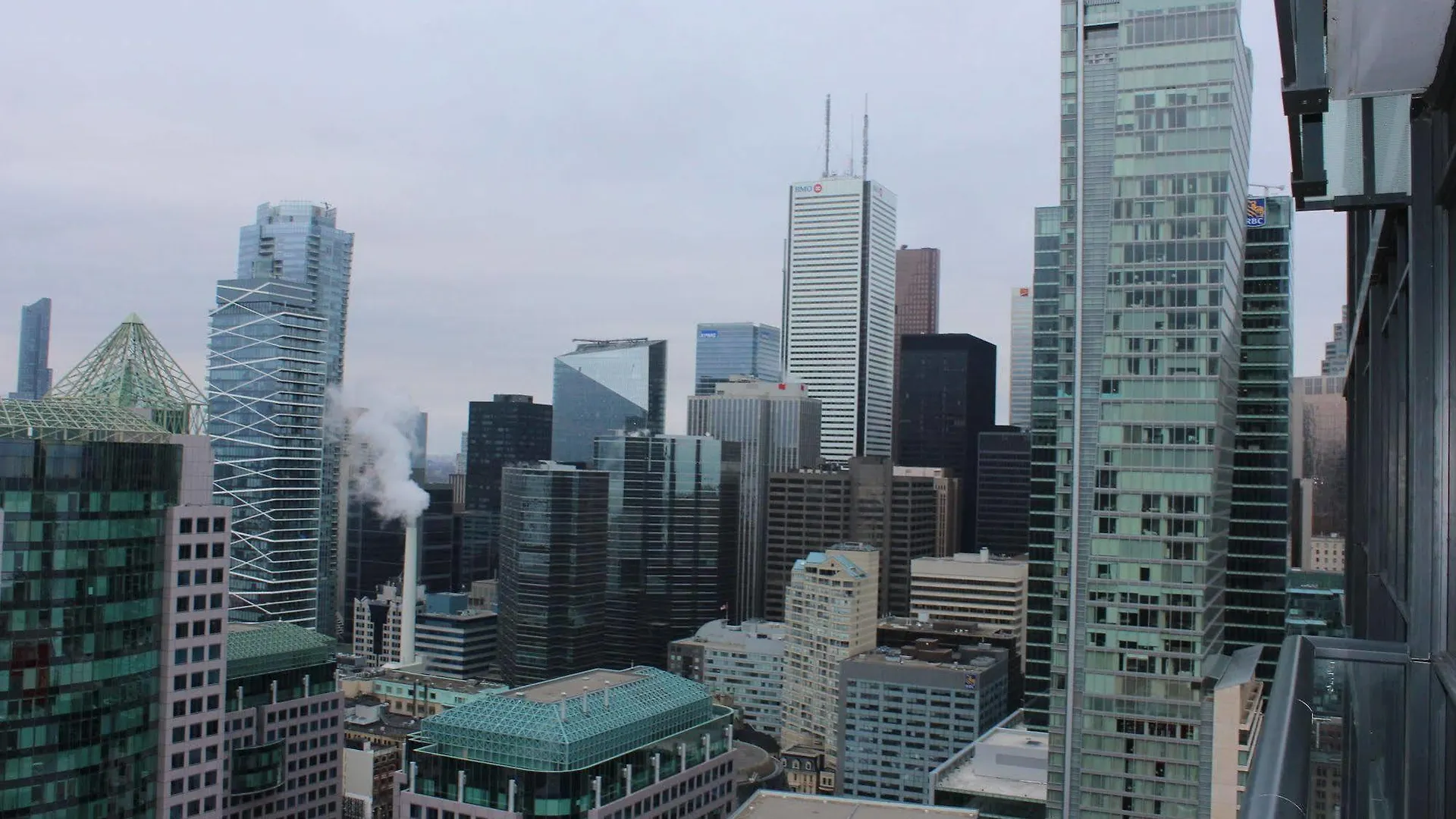 Atlas Suites - Cn Tower & Convention Centre Toronto 0*,  Canada