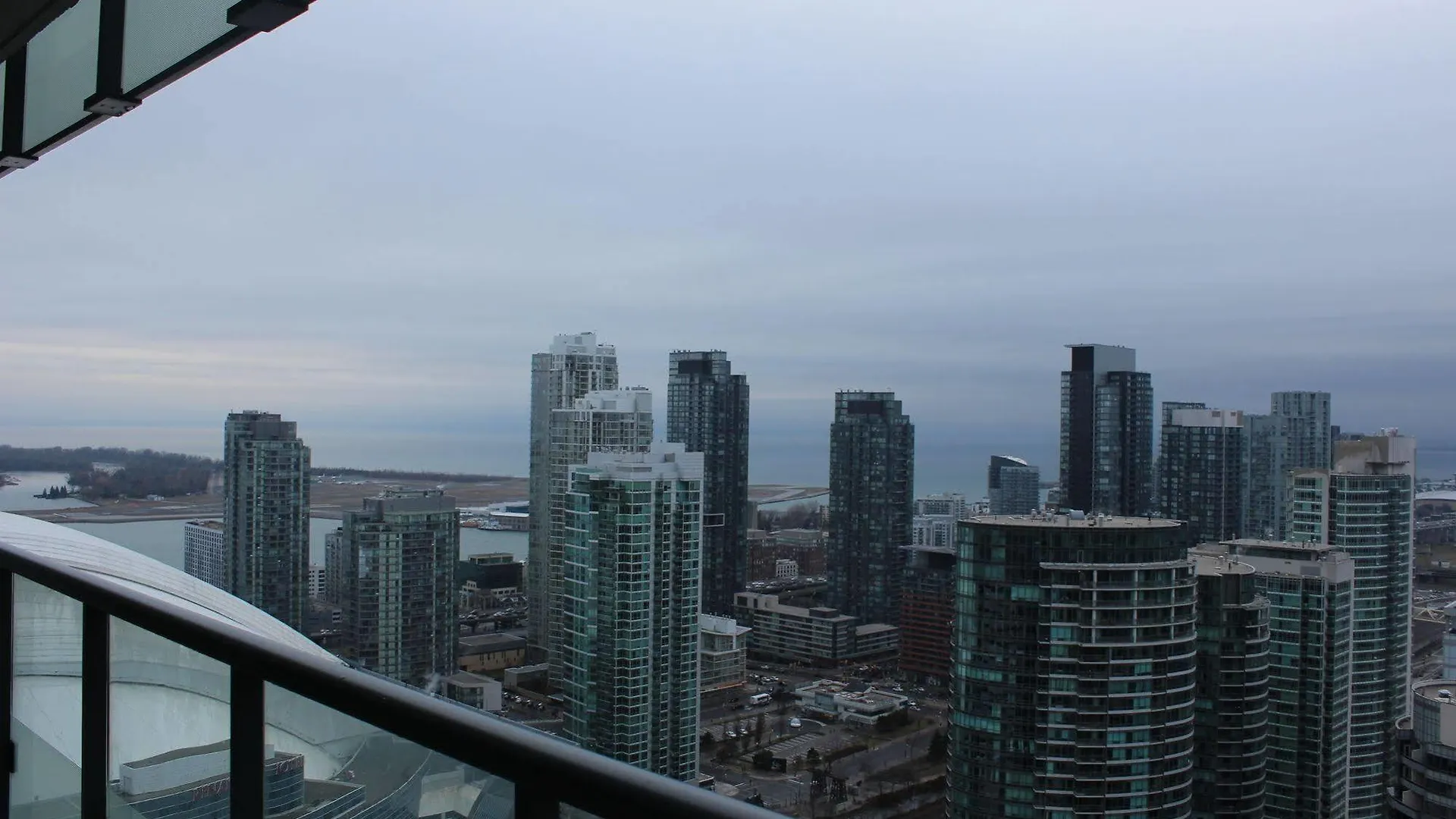 Appartamento Atlas Suites - Cn Tower & Convention Centre Toronto