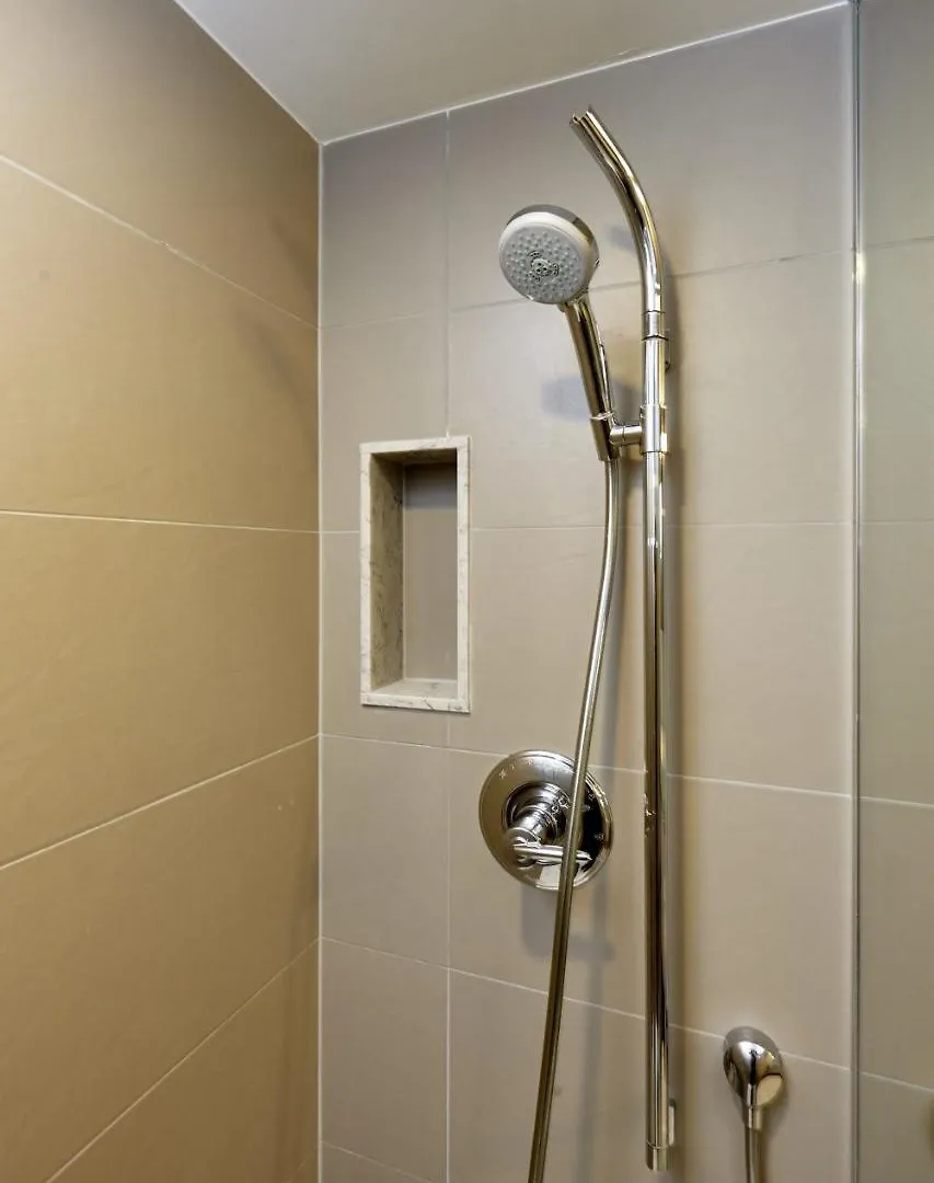 Atlas Suites - Cn Tower & Convention Centre Toronto 0*,